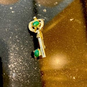 Antique key Pin